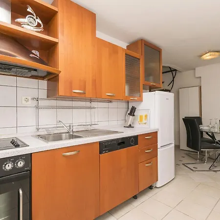 House Marko Dom wakacyjny Omiš
